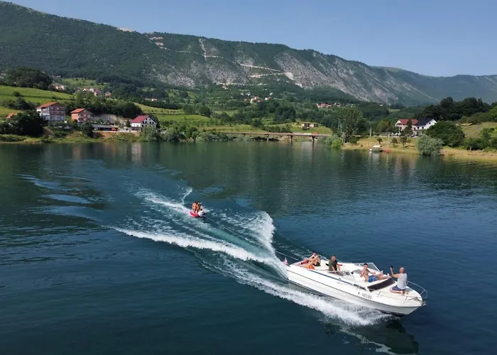 Vikendice Ramsko Jezero